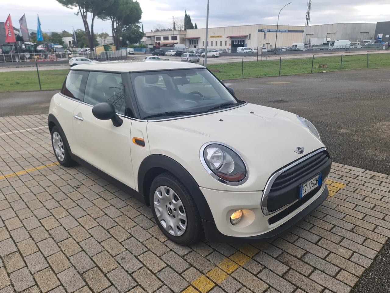 Mini 1.2 One 75 CV
