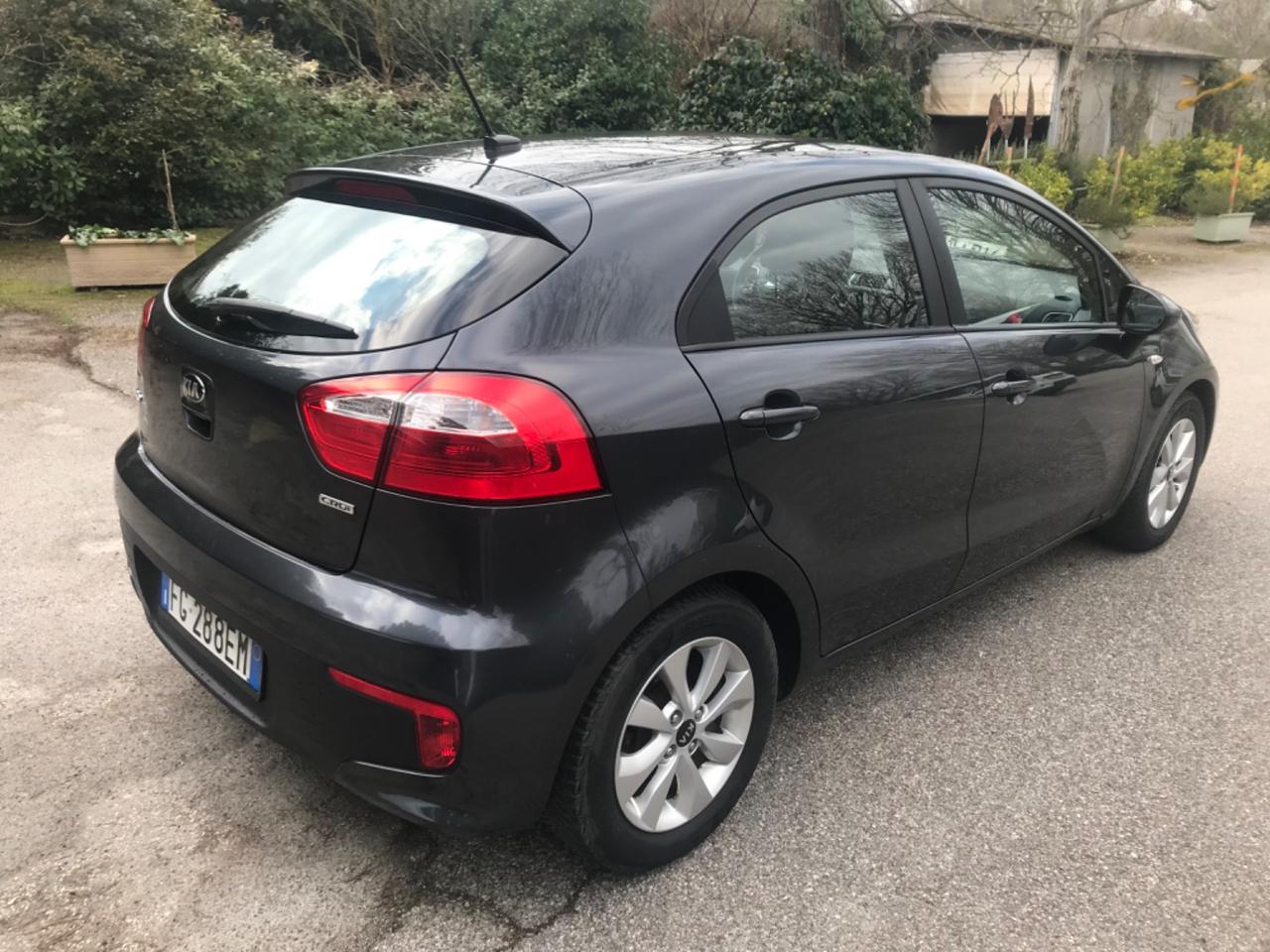 Kia Rio 1.1 CRDi 5p. Cool