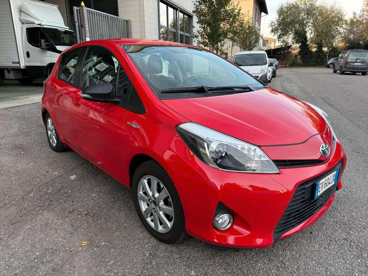 Toyota Yaris 1.5 Hybrid 5 porte Lounge