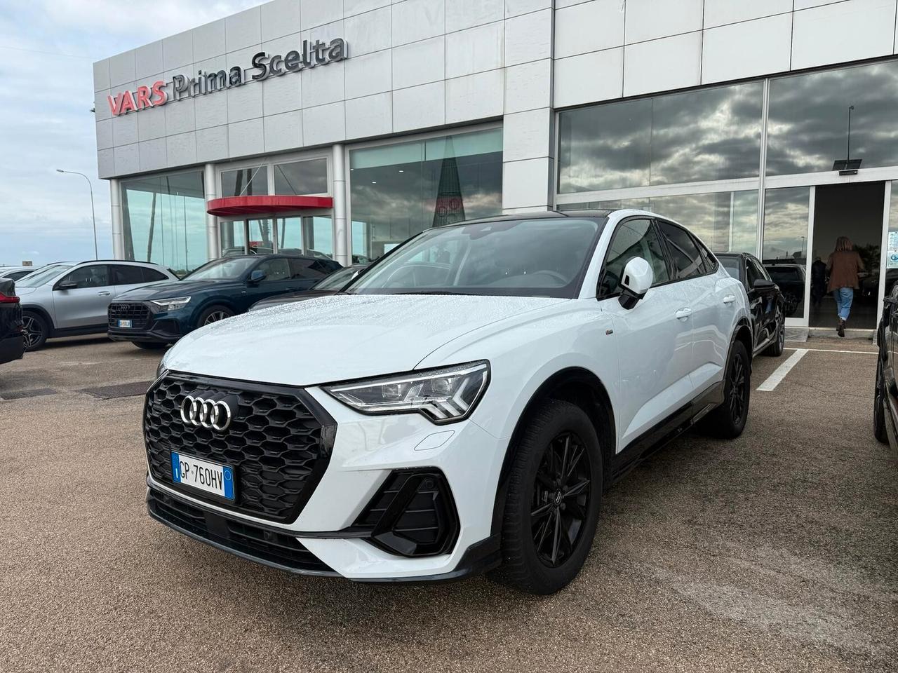 Audi Q3 40 TDI quattro S tronic line edition Identity Black Tetto