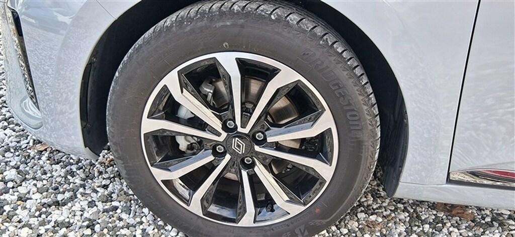 Renault Clio 1.6 E-Tech full hybrid Techno