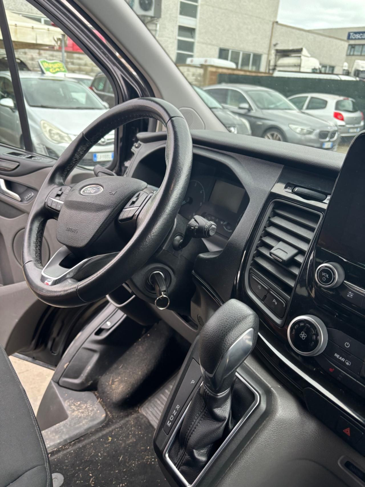 Ford Transit Connect 2.0 Furgone cambio automatico 9 posti pedana elettrica per ehndicap