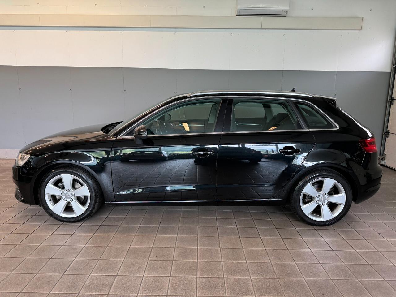 Audi A3 2.0 TDI 150 CV clean diesel Ambition