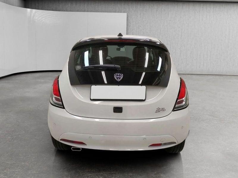 Lancia Ypsilon 1.0 firefly hybrid Gold Plus s&s 70cv 5p.ti