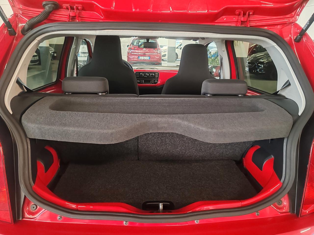 Volkswagen up! 1.0 5p. move