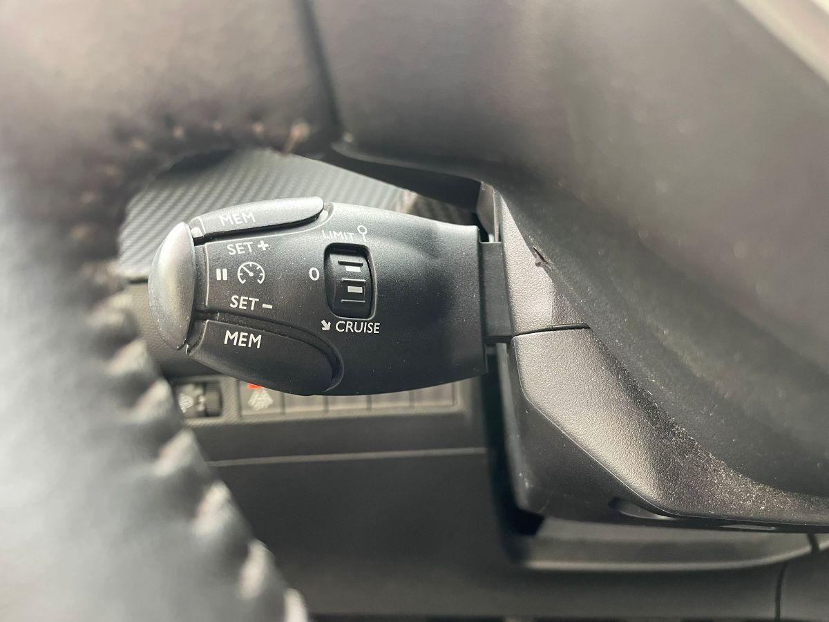 PEUGEOT 2008 ACTIVE 1.2 PURETECH
