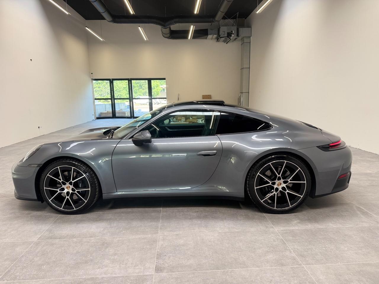PORSCHE 911 CARRERA 3.0 394 CV 992.2 IVA ESPOSTA
