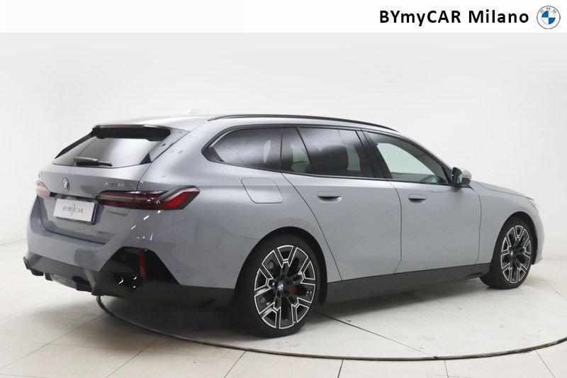 BMW i5 Touring MSport Pro xDrive40