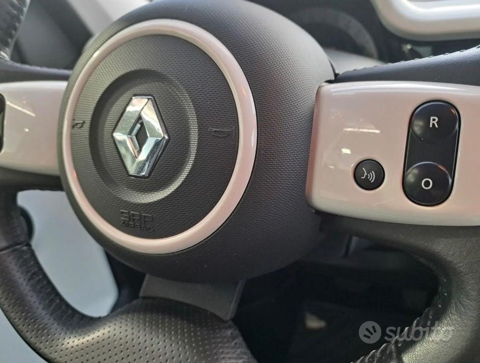 Renault Twingo Electric Urban Night