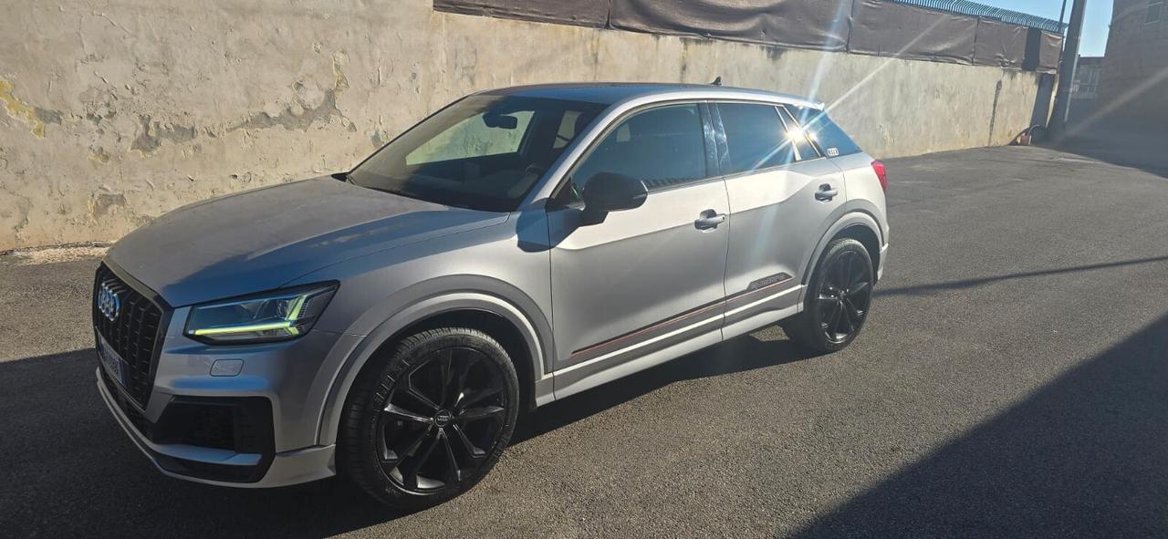Audi Q2 SQ2 TFSI quattro S tronic sport attitude