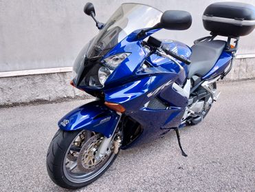 Honda VFR 800