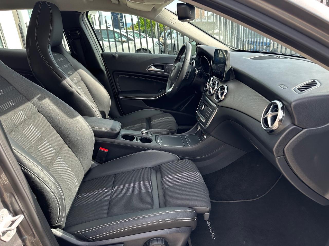 Mercedes-benz GLA 200 d Premium