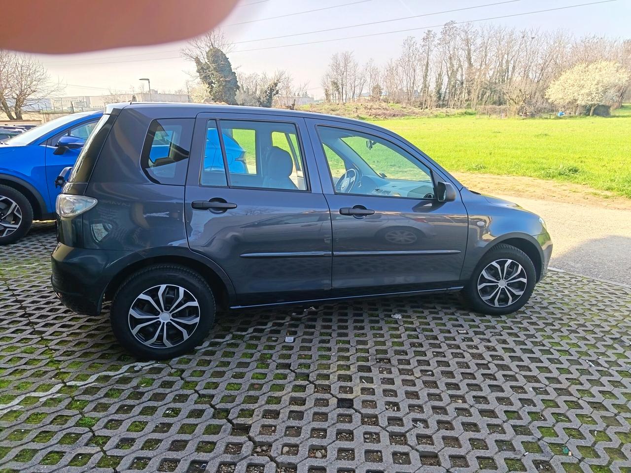 Mazda 2 Mazda2 MY'06 1.2 16V 5p. Sony Ericsson