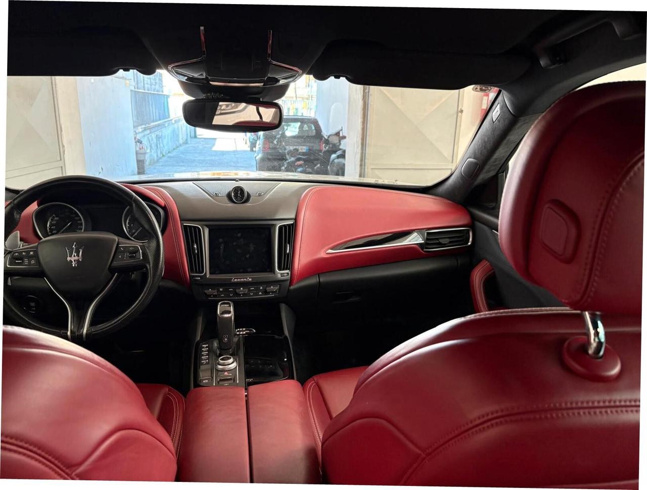 Maserati Levante V6 Diesel 275 CV AWD Granlusso