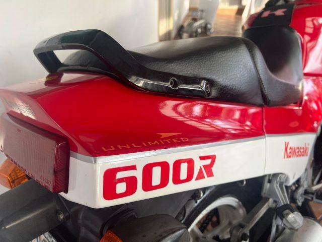 KAWASAKI GPz 600 R 1985