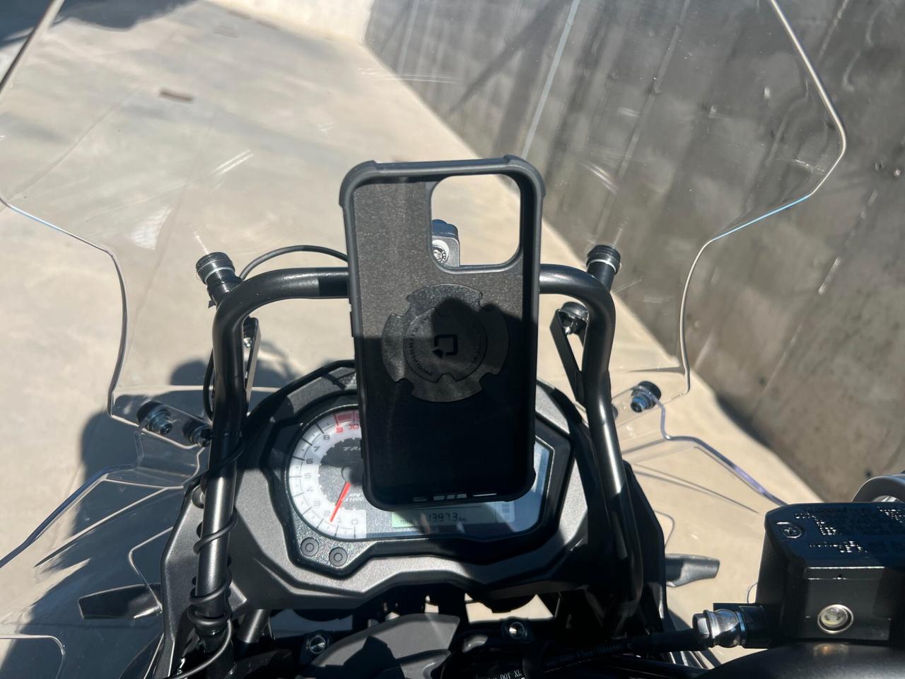 Benelli TRK 502x solo 13.973 km