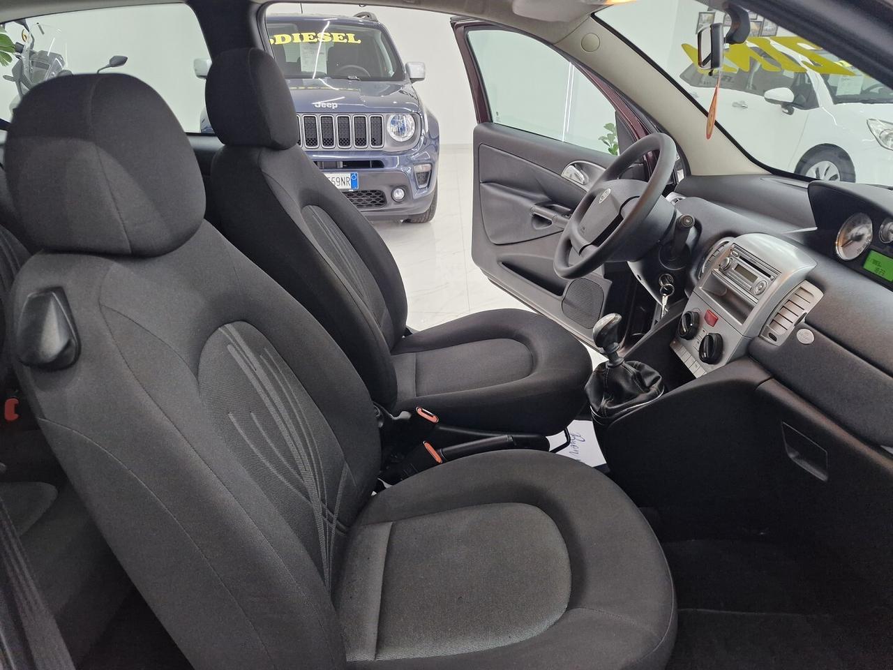 LANCIA YPSILON 1.2 BENZINA 69CV DIVA 100000KM 2011