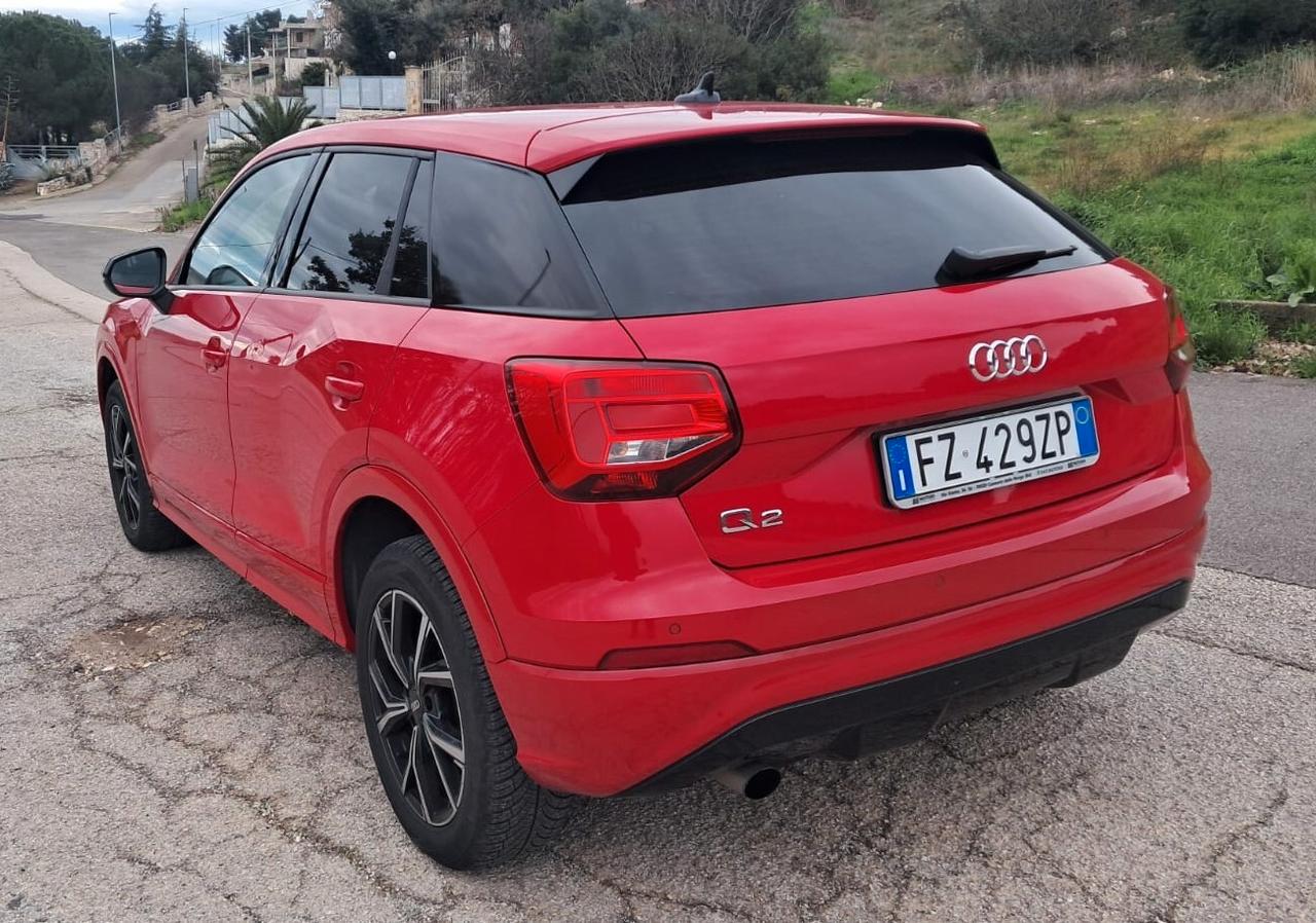Audi Q2 35 TDI quattro S tronic Admired (Iva Esposta)
