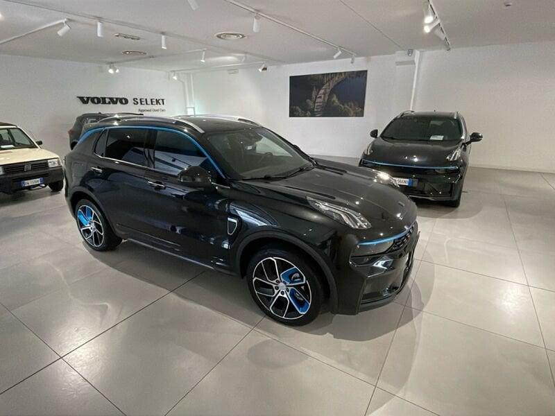Lynk & Co 01 01 1.5 192KW PHEV DCT 6.6 KW OBC