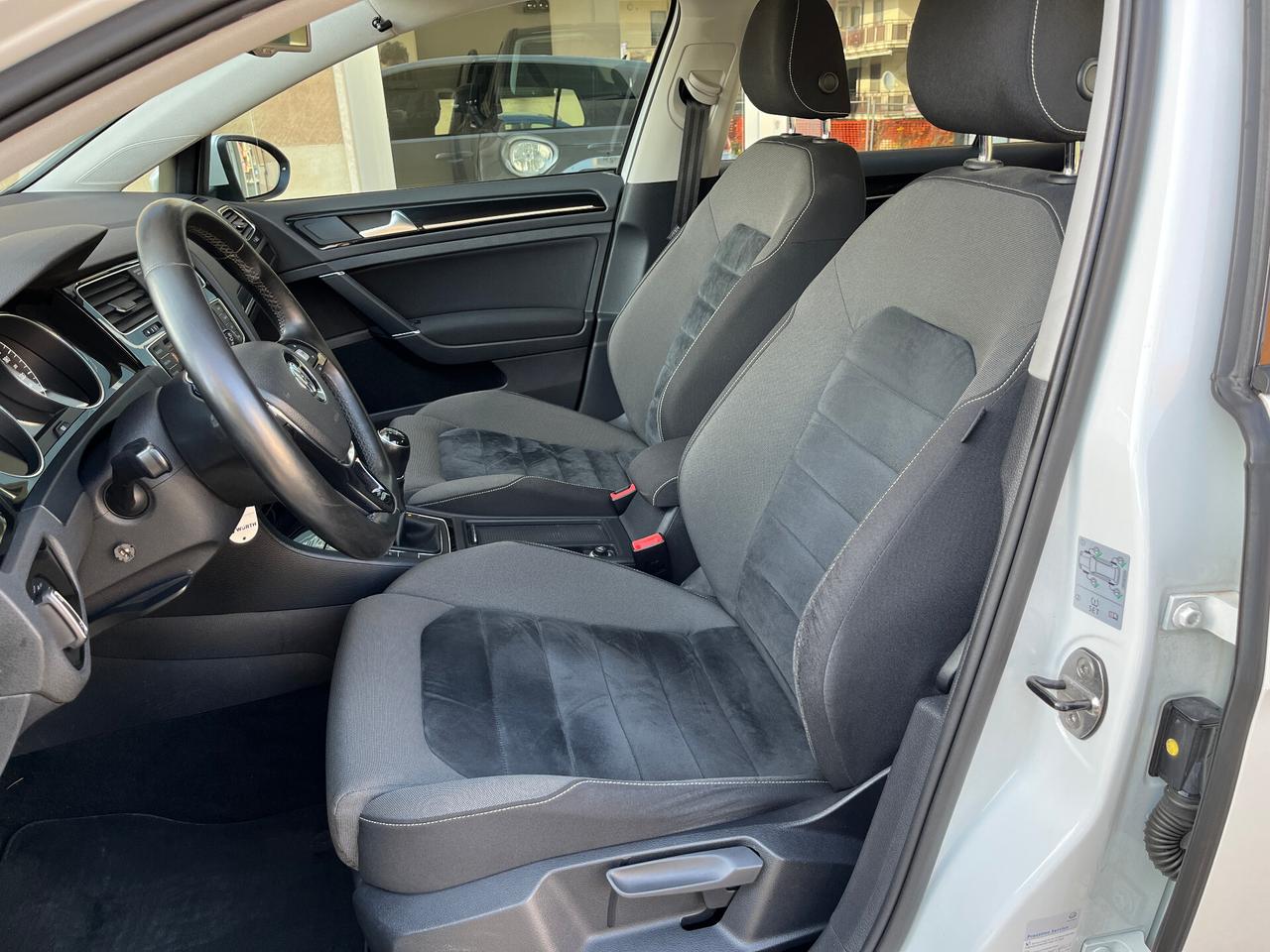 Volkswagen Golf 2.0 TDI 5p. Highline 150cv