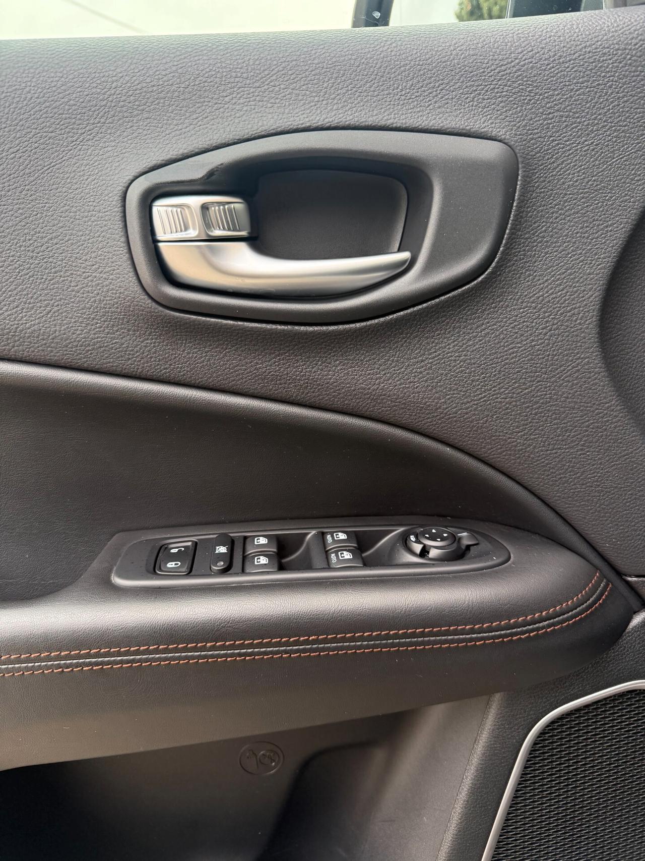 Jeep Compass 2.0 mjt Limited 4wd 140cv auto NAVI,BLUETHOOT,SENS.PARCHEGGIO,PELLE,FULL LED