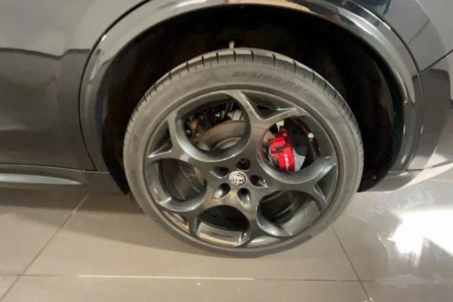 ALFA ROMEO Stelvio 2.0 Turbo 280 CV AT8 Q4 Veloce