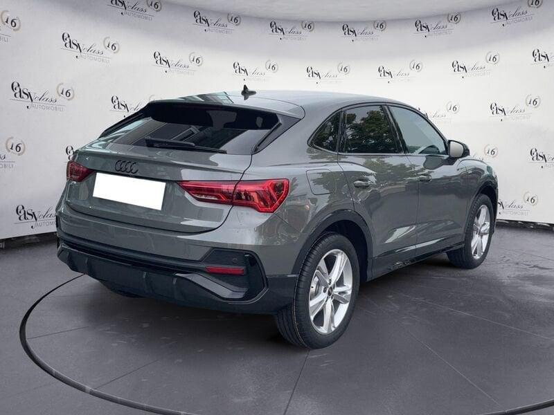 Audi Q3 35 TFSI S tronic S line black pack 19" Led Matrix Camera