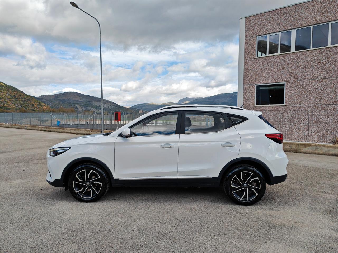 Mg ZS 1.0T-GDI Luxury