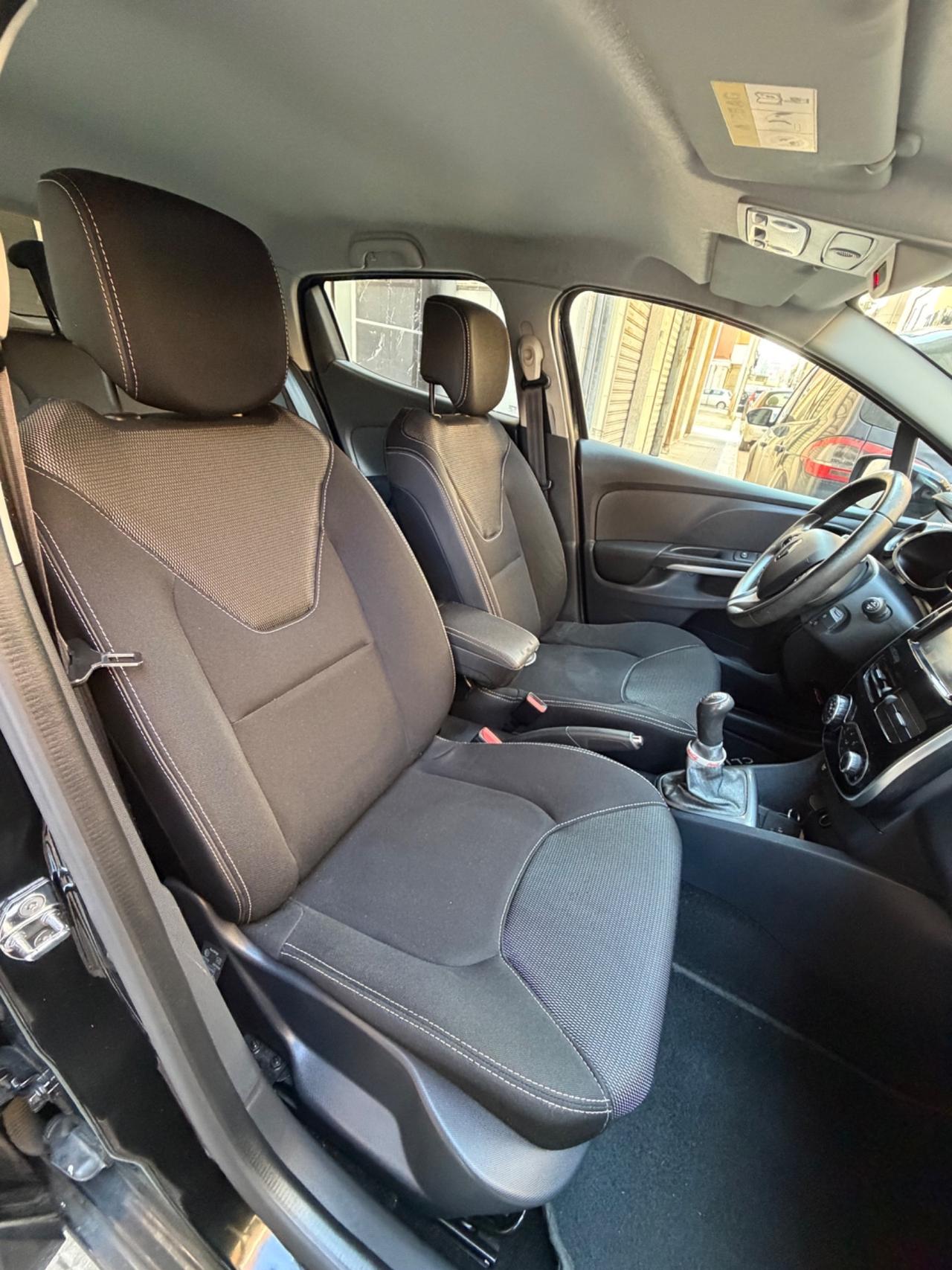 Renault Clio 1.5 dCi 8V 75CV 5 porte COSTUME NATIONAL