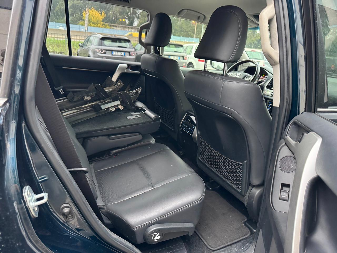 Toyota Land Cruiser 2.8 D4-D A/T 5 porte Style