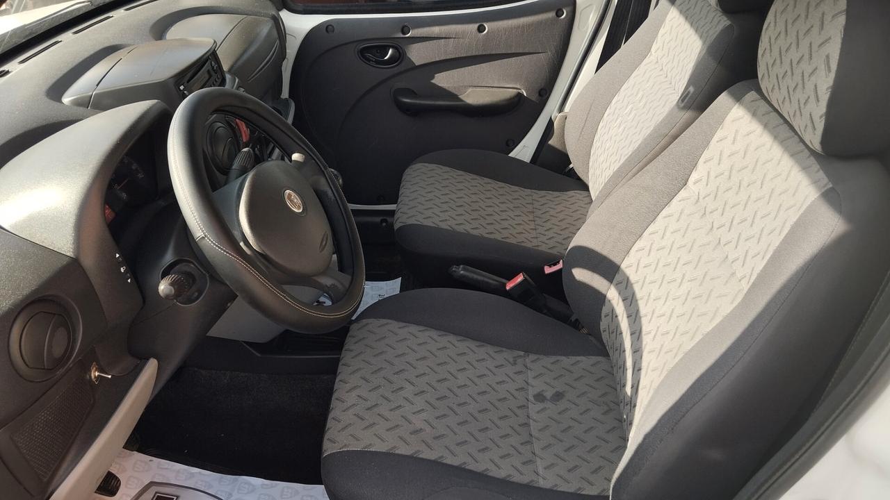 FIAT DOBLO' 1.3 MTJ-AUTOC-2009