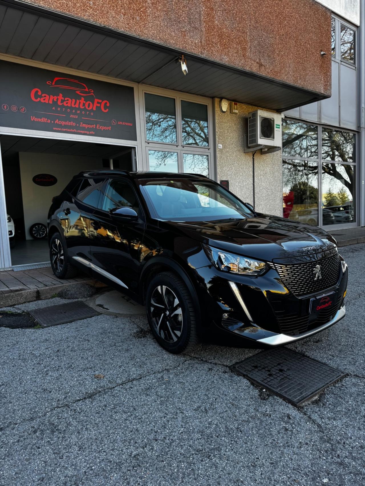 Peugeot 2008 BlueHDi 130 S&S EAT8 GT