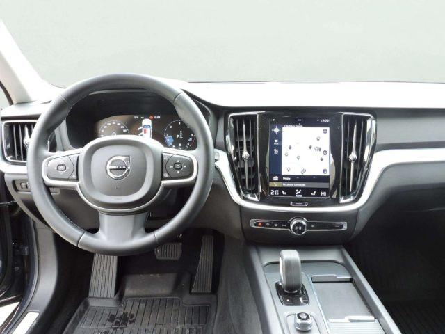 VOLVO V60 B4 (D) MOMENTUM BUSINESS AUTOMATICA