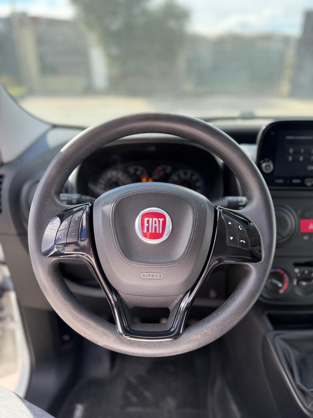 Fiat Fiorino 1.3 MJT 95CV Cargo Adventure