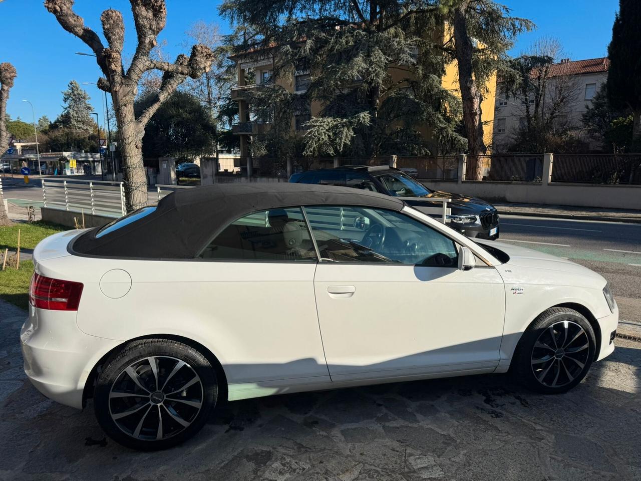 AUDI A3 CABRIO 2.0 TDI F.AP. AMBITION