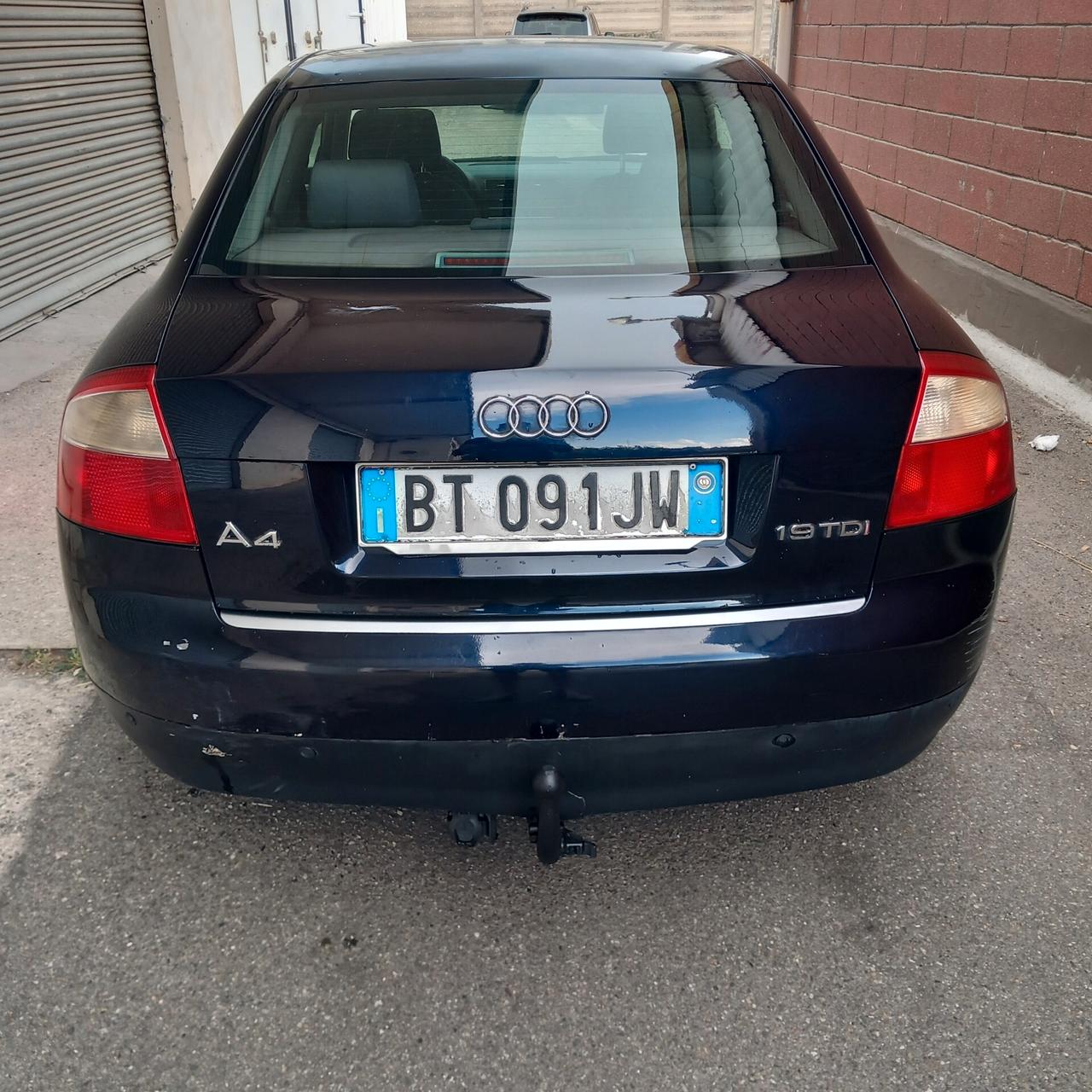 Audi A4 1.9 TDI/130 CV cat