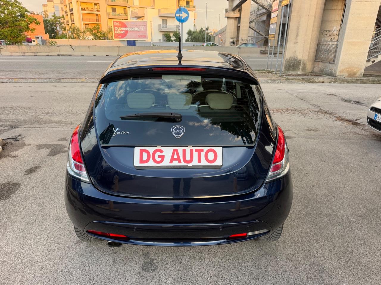 Lancia Ypsilon 1.2 69 CV GPL Ecochic 2017