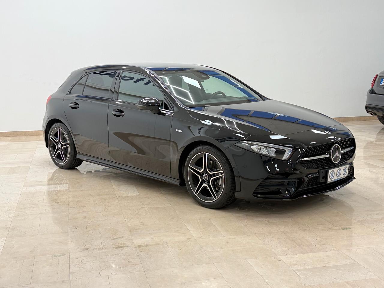 Mercedes-Benz A 180 d Premium Night edition auto