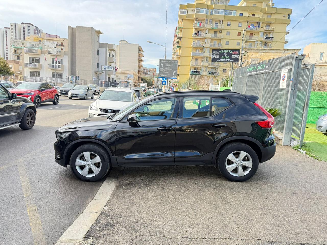 Volvo XC40 D3 R-design - Anno 06/2019