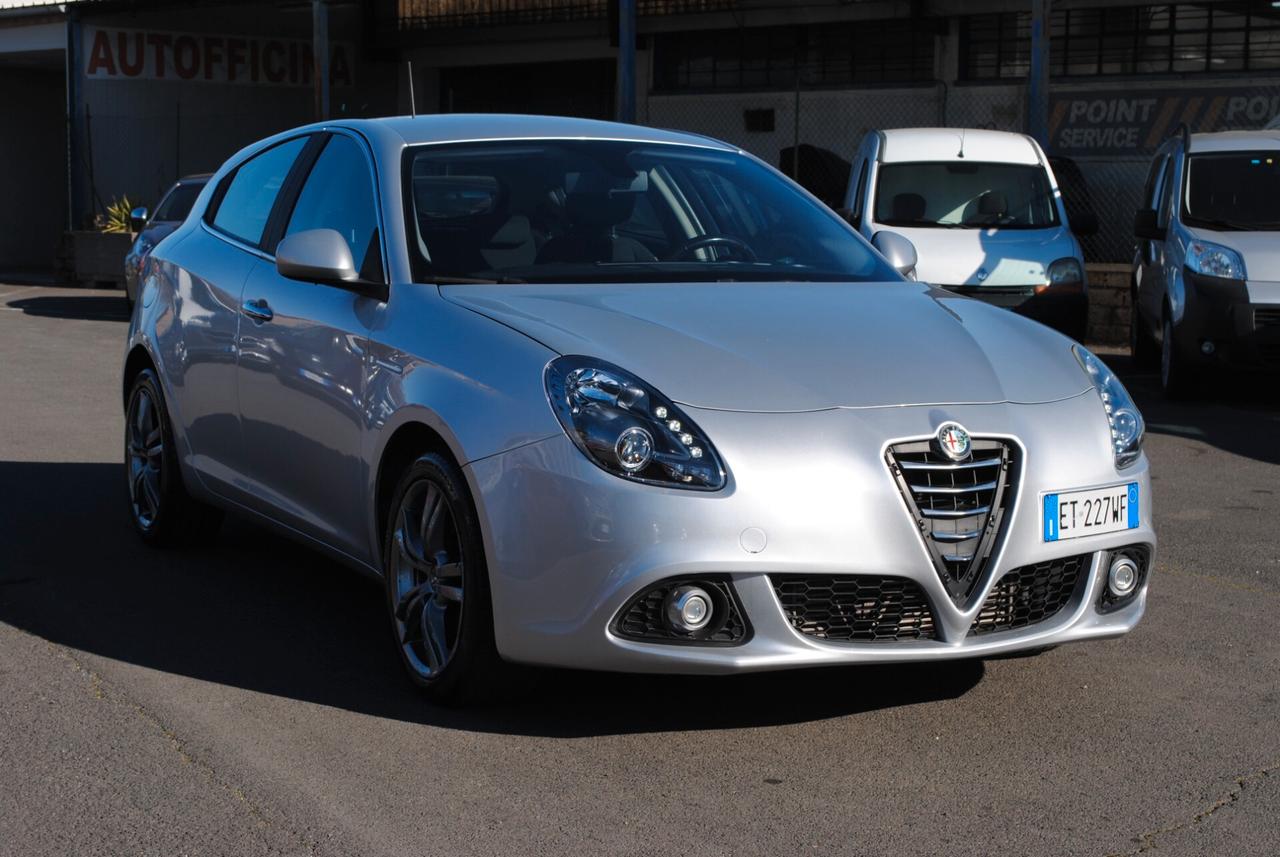 Alfa Romeo Giulietta 1.6 JTDm-2 105 CV Exclusive