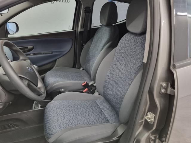 LANCIA Ypsilon 1.0 FireFly 5 porte S&S Hybrid silver