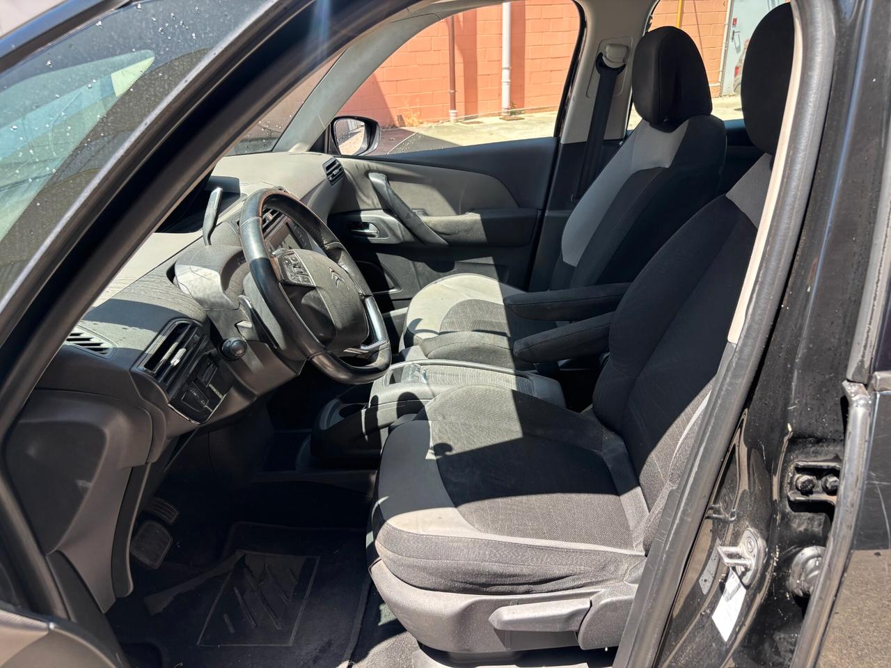 Citroen Grand C4 Picasso 1.6 e-HDi 115 Intensive