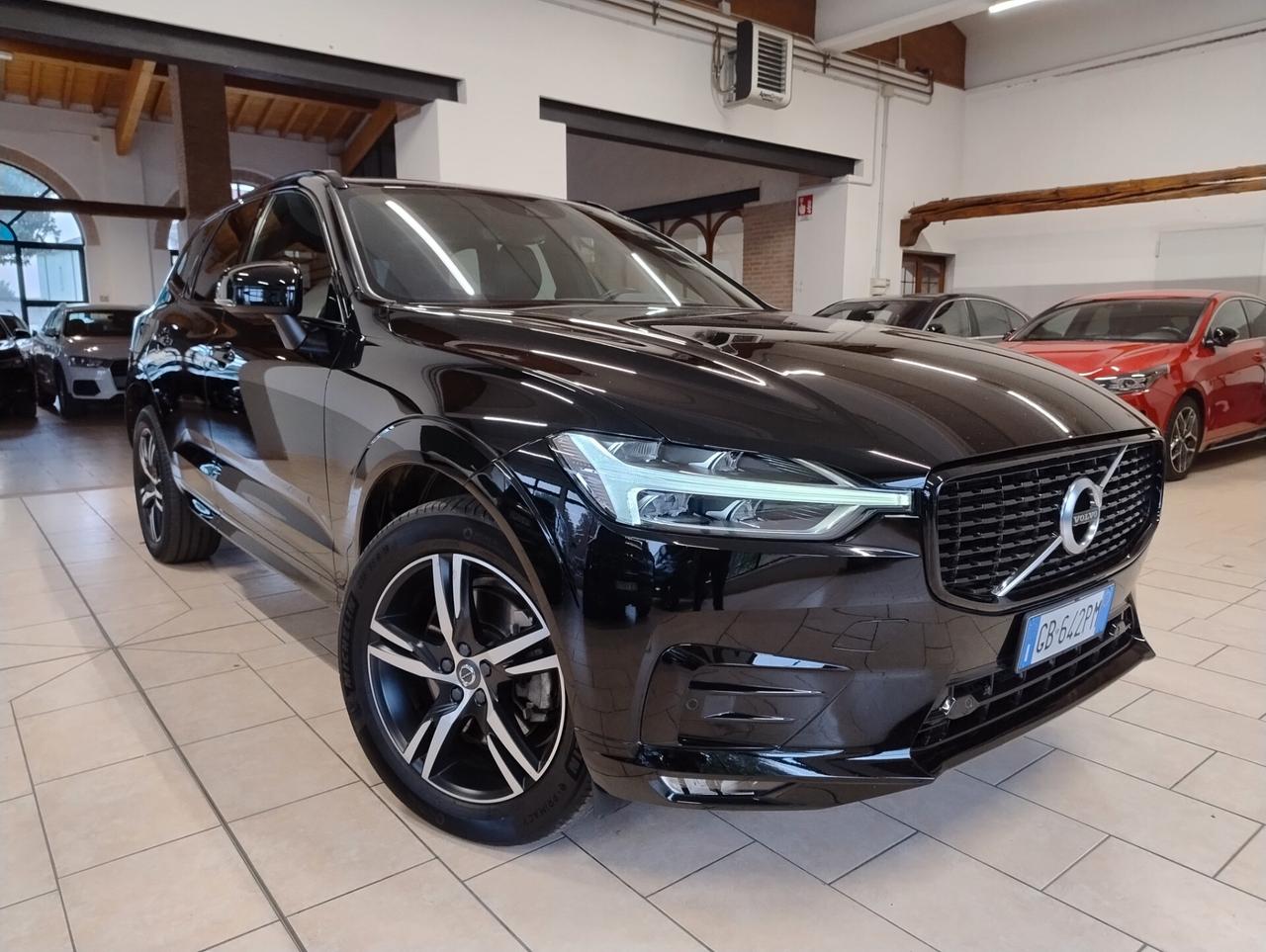 Volvo XC 60 XC60 B4 AWD R-design- 2020