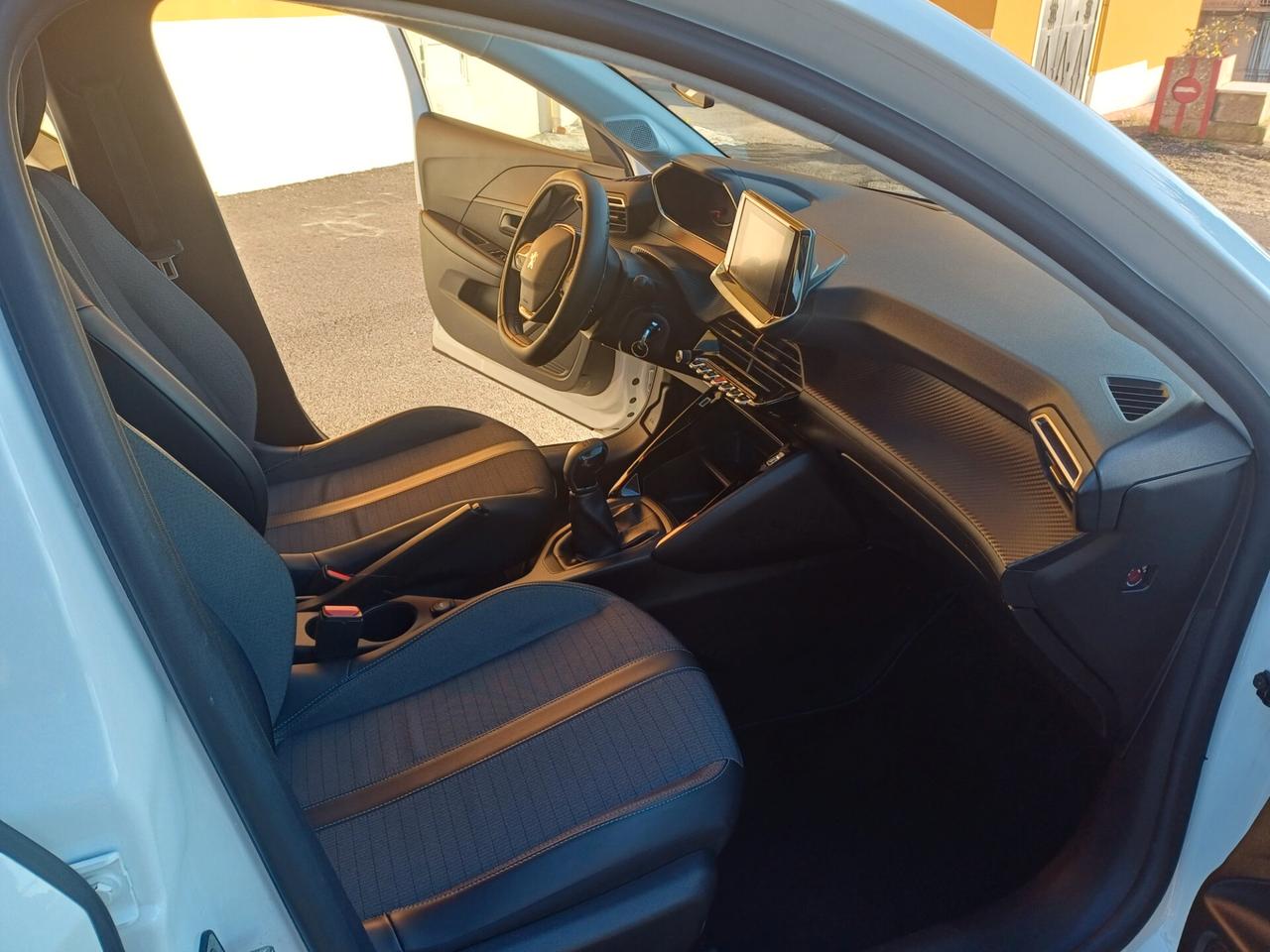 Peugeot 208 PureTech 75 Stop&Start 5 porte Active Pack