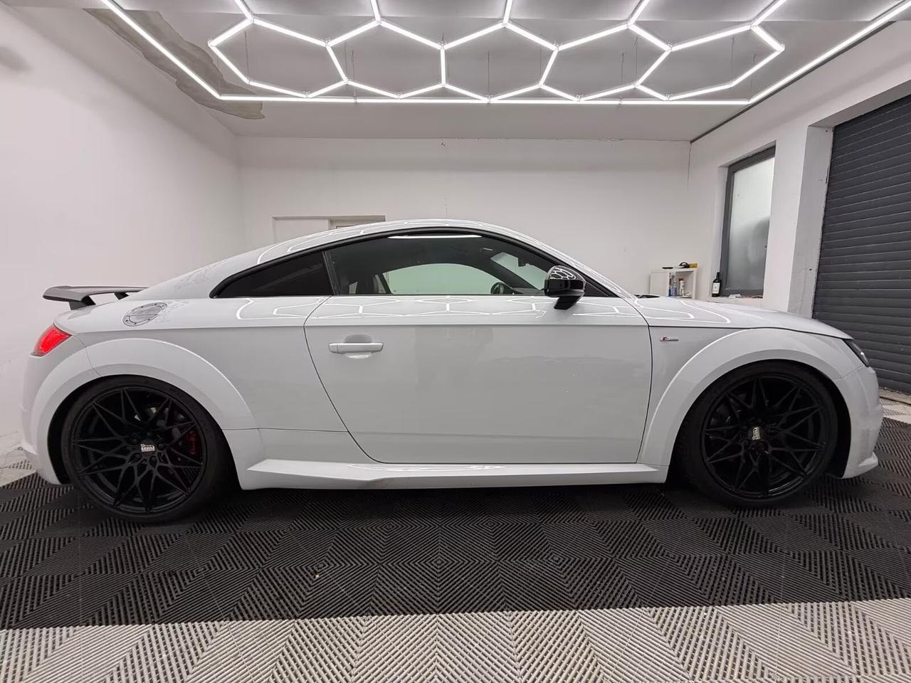 Audi TT Coupé 2.0 TFSI quattro S tronic line COMPETITION