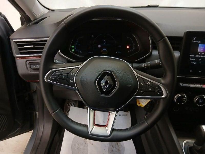 Renault Clio 1.6 E-Tech hybrid Intens 140cv auto my21