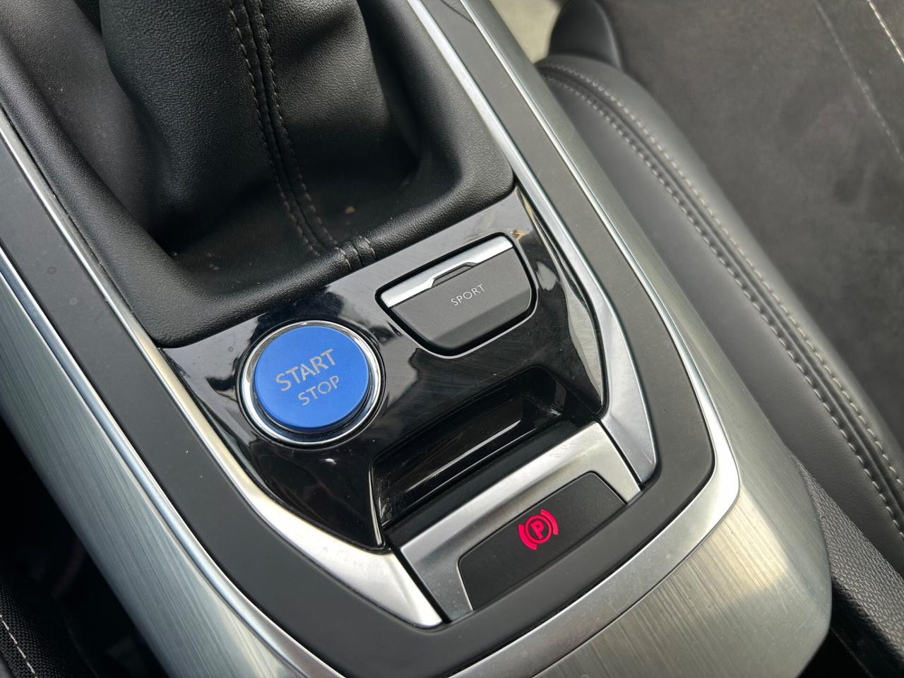 Peugeot 308 BlueHDi 120 S&S SW Allure
