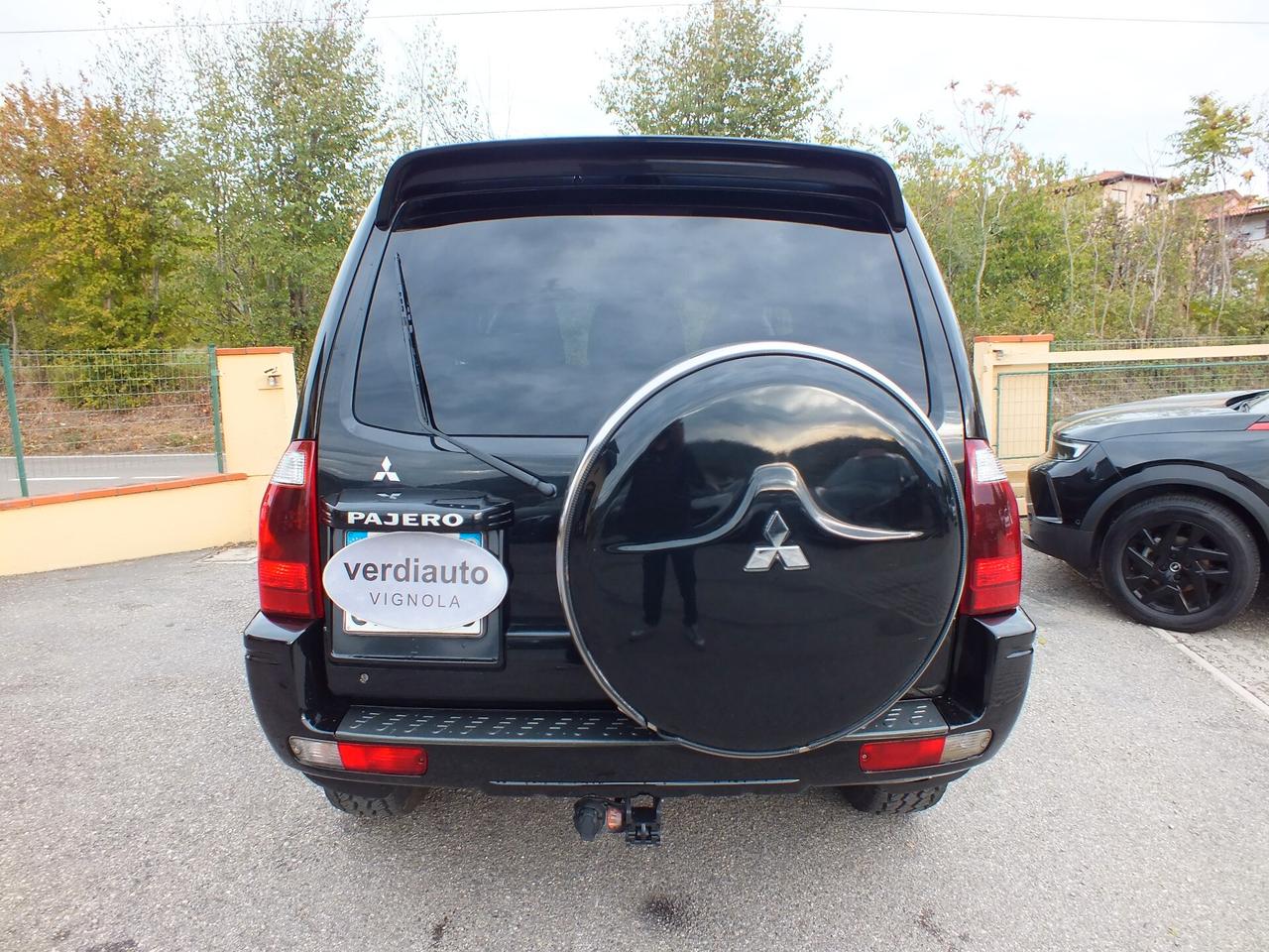MITSUBISHI PAJERO 3.2 16V DI-D CORTO GLX