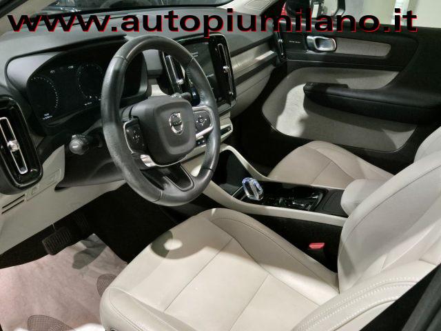 VOLVO XC40 D4 AWD Geartronic Inscription