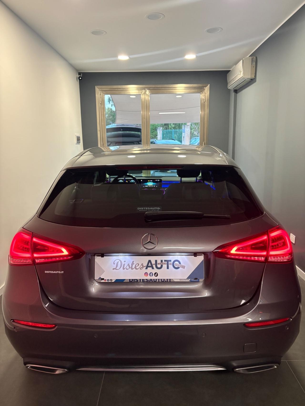 Mercedes classe A 180D Automatic luci ambient